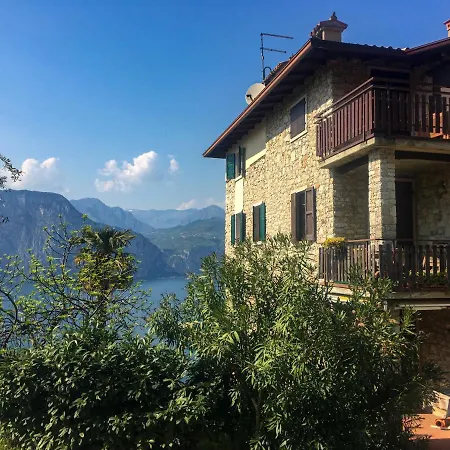 Casa Olimpia Brenzone sul Garda
